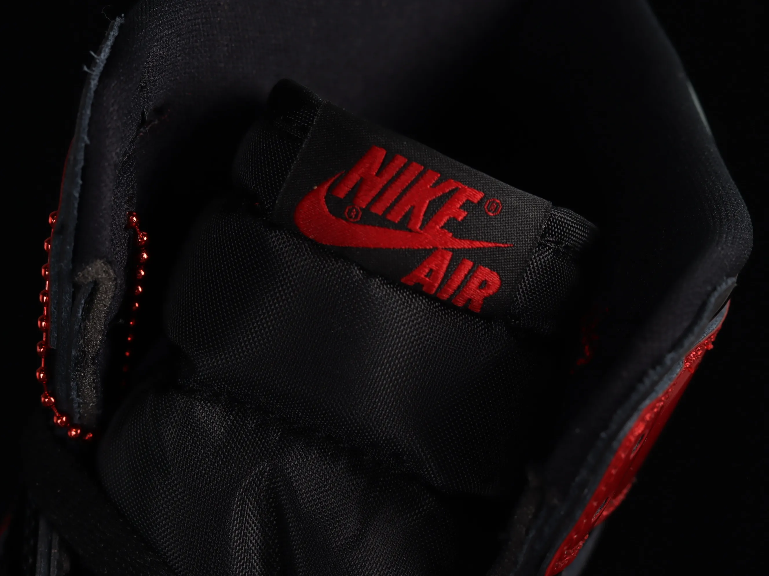 All categories Air Jordan Jordan series basketball shoes Air Jordan 1 High LJR version Air Jordan 1 High OG "Bred Patent" AJ1 Joe 1 patent leather black and red high-top basketball shoes 555088-063